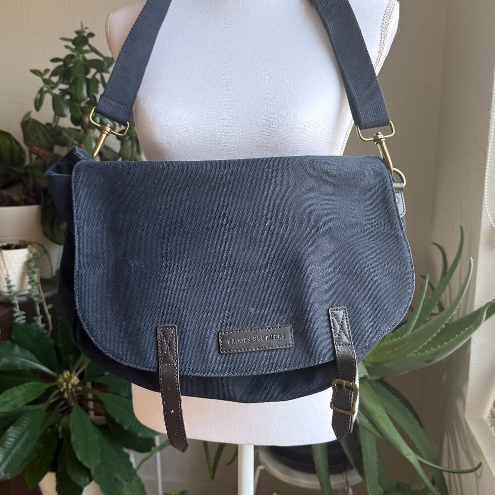 Brooks Brothers Messenger Bag Navy Blue Canvas, Brown Leather Trim